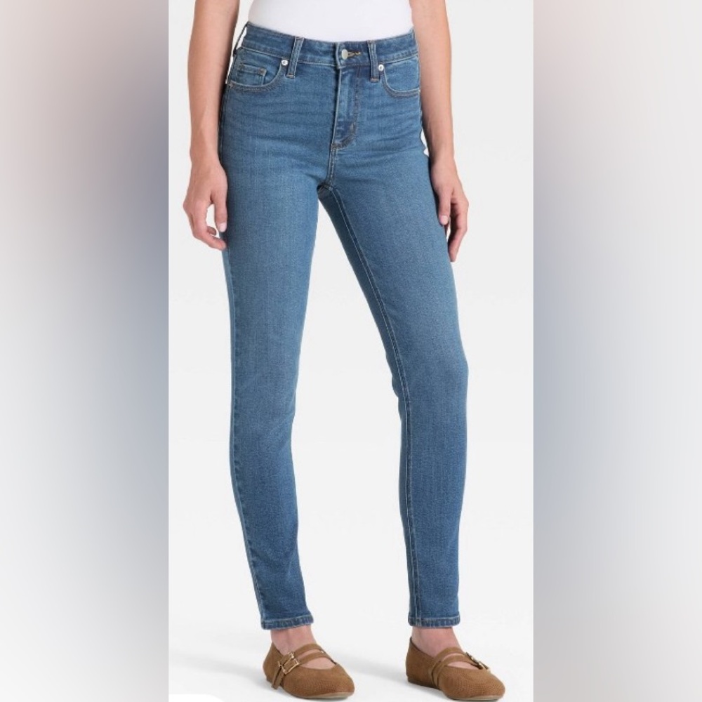 Nwot Universal Thread Mid-Rise Medium Blue Skinny… - image 1